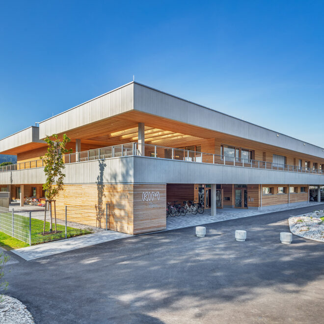 Thaler Bauprojekte - Kinderzentrum „KIM“ St. Johann, Außenansicht